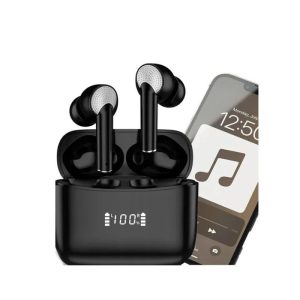 "Czarne sportowe słuchawki bezprzewodowe Bluetooth z etui ładującym i powerbankiem, ułożone obok butów do biegania na tle maty treningowej, pokazujące aktywny styl życia"