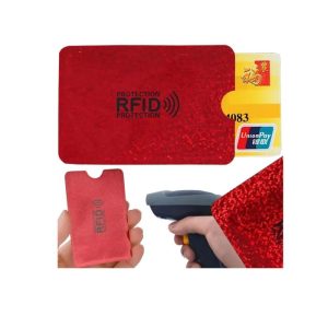 Nowoczesne etui ochronne z technologią RFID blocking chroniące karty płatnicze zbliżeniowe, dowód osobisty i inne dokumenty z chipem przed nielegalnym odczytem i kradzieżą danych przez urządzenia skimmingowe